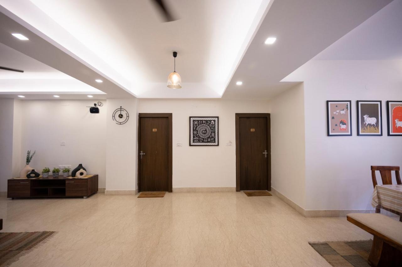 Lakeside Suites Calcutta Exteriör bild