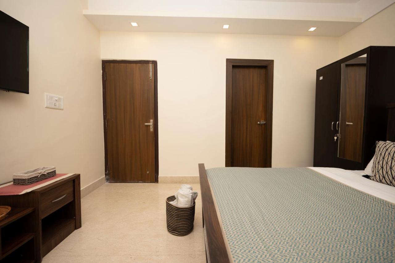 Lakeside Suites Calcutta Exteriör bild