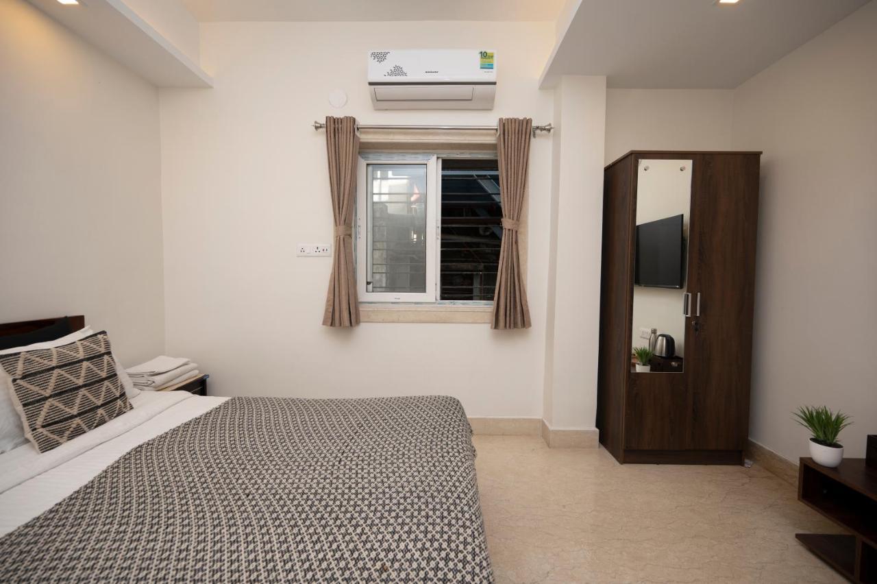 Lakeside Suites Calcutta Exteriör bild